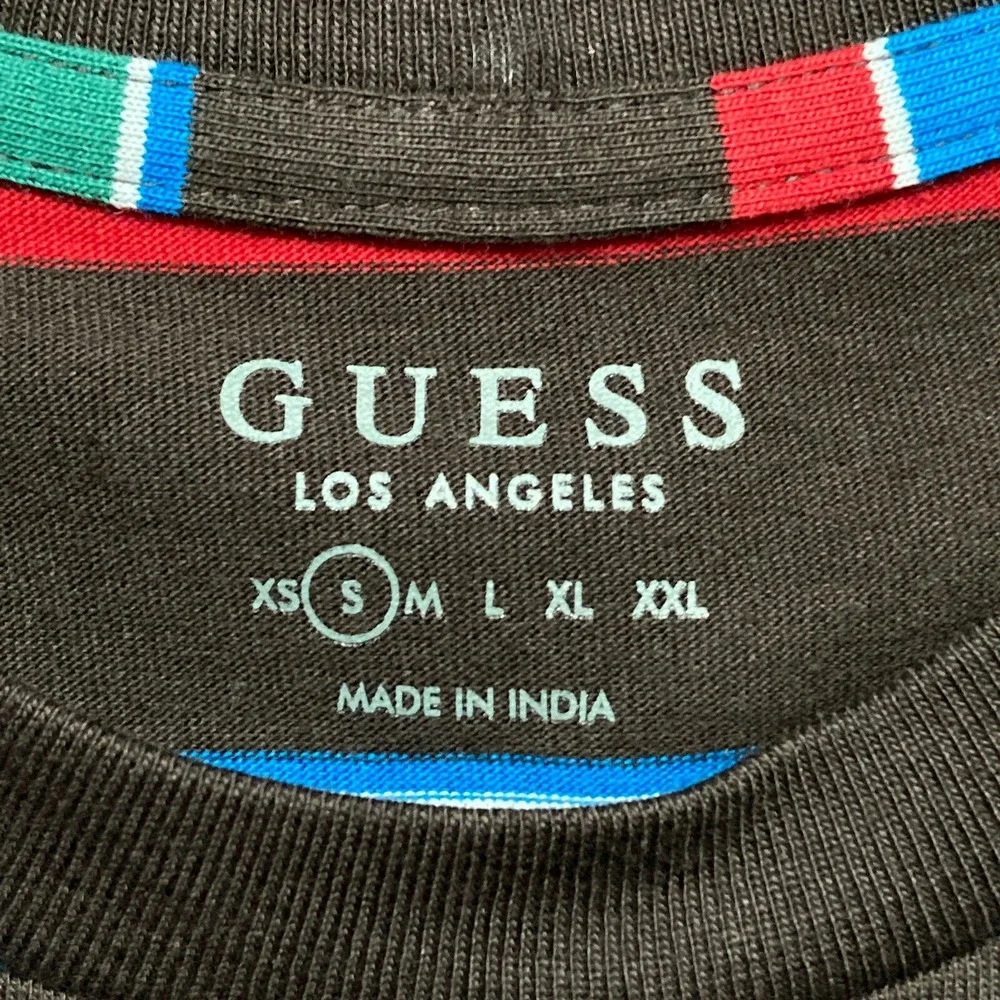 Guess Los Angeles Men's Autumn Stripe Techno Retro Spellout T-Shirt Size Small - Picture 4 of 8